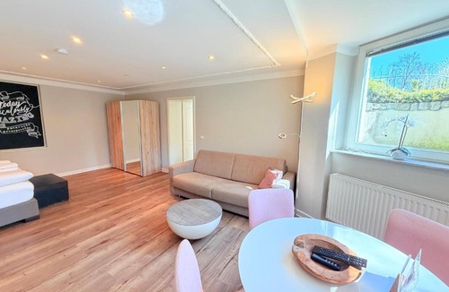 Nauener Vorstadt Apartment | Amaroo - Serviced Apartment "Andy"