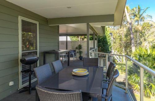 Smiths Lake House | Amaroo Sunset Lodge
