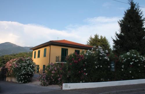 Valgreghentino House | Amata Valgre Affittacamere, comfort e pulizia eccezionali!