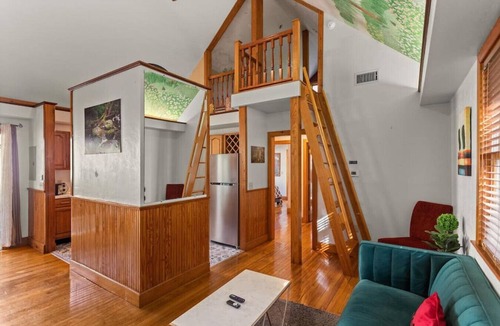 Gainesville Apartment | Amazing 2br 2ba with Loft C