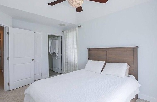 North End Condo | AMAZING 2nd floor unit, great downtown location! Walk to all the shops and restaurants on Asbury Ave. Steps to the Farmer's Market, bike anywhere! Relax on the beautiful 2nd floor deck with your morning coffee or evening cocktail.