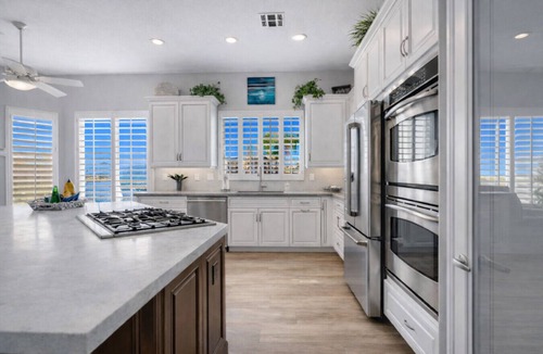 Arrowhead Lakes House | Amazing 4BR/3 Full bath Waterfront Heated Pool Spa + Boat private dock