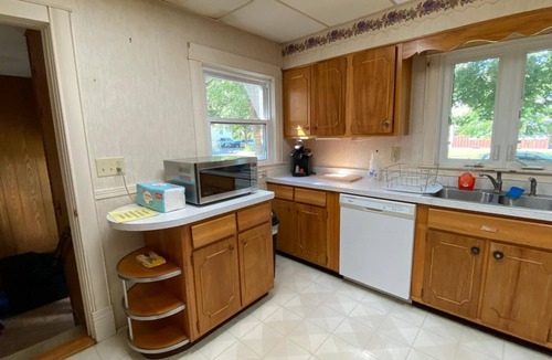 Willmar House | AMAZING 5-BEDROOM-HOST UP TO 10 PEOPLE