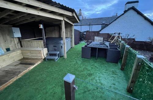 Arrochar House | Amazing Alps and Loch views - HOT TUB and pet friendly