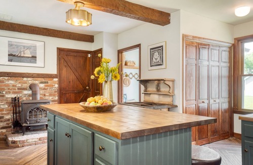 Lee House | Amazing Backyard Escape, 10 Minutes from Stockbridge | Cordelia by AvantStay