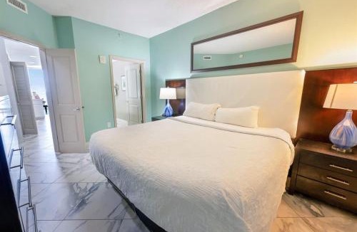 Downtown Myrtle Beach House | Amazing Beachfront Condo with Nice Hot tub & Pools