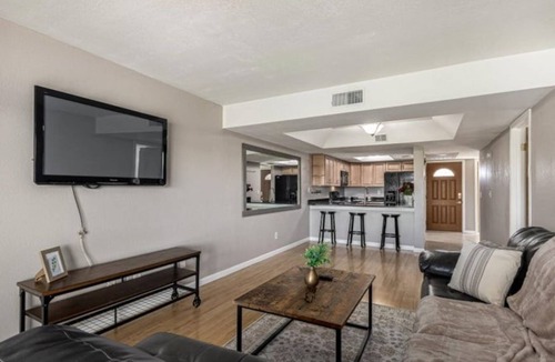 Trail West Condo | Amazing golf course and sunset views in Old Town Scottsdale