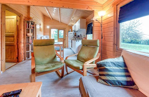 Chenac-Saint-Seurin-d'Uzet House | Amazing home in Chenac-Saint-Seurin-d' with WiFi