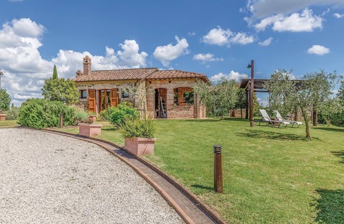Sinalunga House | Amazing home in Farnetella-Sinalunga
