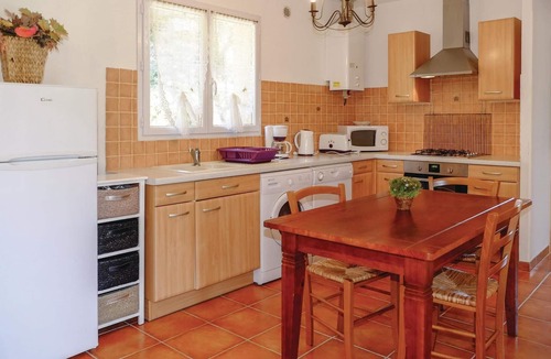 Casalabriva House | Amazing home in Casalabriva with WiFi