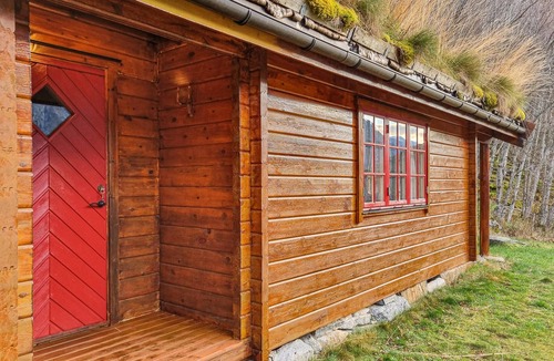 Nesset House | Amazing home in Eikesdal with ethernet internet