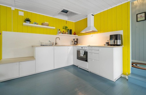 Risor House | Amazing home in Risør with house sea view