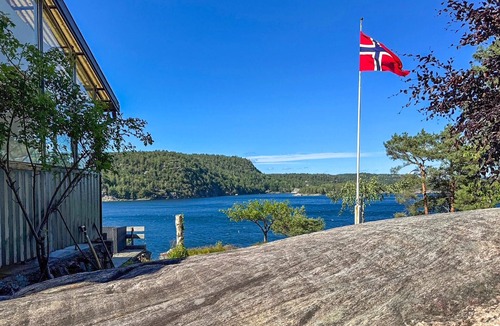 Risor House | Amazing home in Risør with house sea view