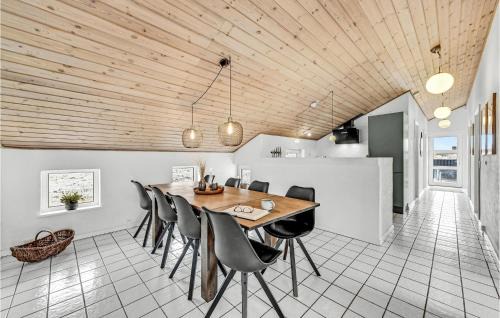 Klitmoller House | Amazing Home In Thisted With Sauna