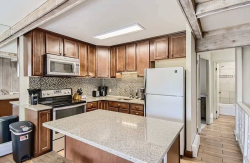 Dillon Condo | Amazing Lake and Mountain Views!