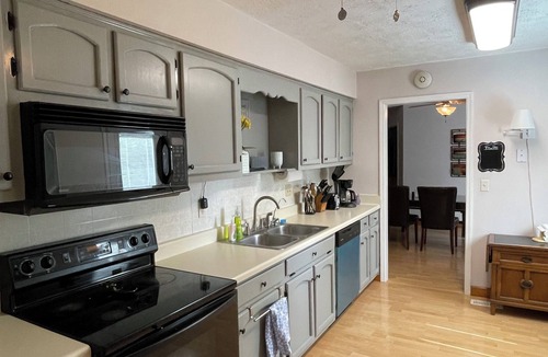 Murfreesboro House | Amazing Location with Amazing Conveniences! Close to 840 and I-24