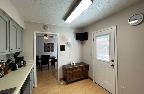 Murfreesboro House | Amazing Location with Amazing Conveniences! Close to 840 and I-24