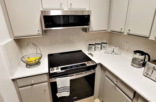 Clearwater Condo | Amazing main floor resort style condo at Avalon