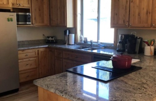 Crescent House | Amazing Mountain Retreat within 10 miles of Ski Resort, Lakes, and Streams