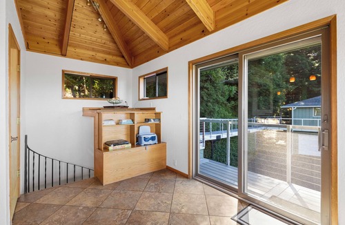 Crescent City House | Amazing panoramic views and deck to watch from