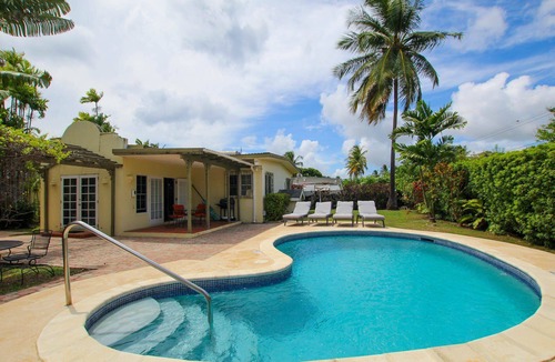 Sunset Crest House | Amazing pool and nearby beach - Bliss