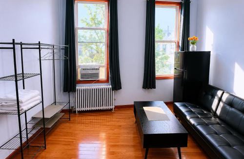 Queens Apartment | Amazing private Room