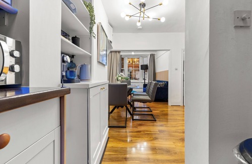 Stratford and New Town House | Amazing property in Stratford - ZONE 2