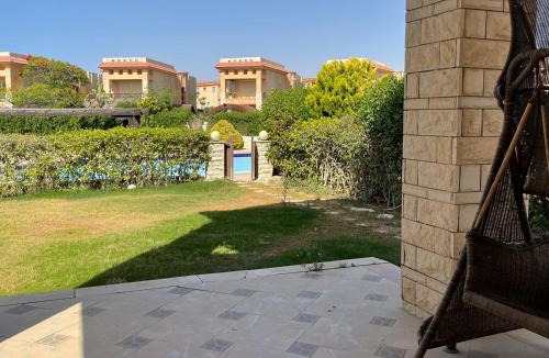 Iking Maryut House | Amazing standalone Villa with 4 master rooms, private Garden, and pool