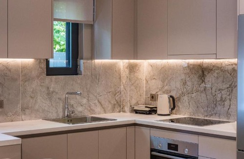 Khalandrion Apartment | Amazing Stay