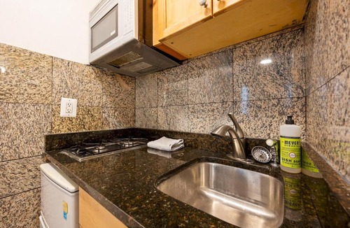 Midtown South Apartment | Amazing Studio in Kips Bay