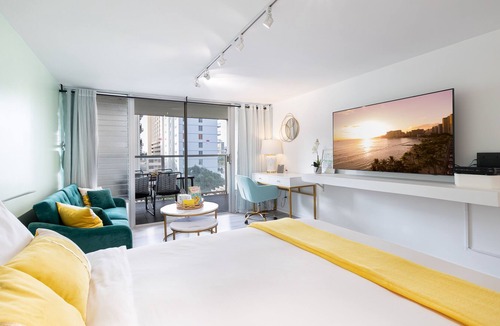 Honolulu Condo | Amazing Studio Unit in the [Center of Waikiki]