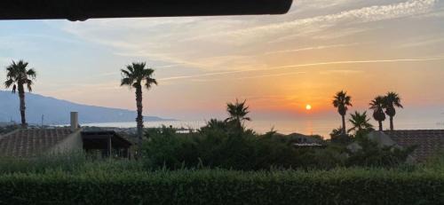 Custonaci Villa | Amazing sunset with swimming pool