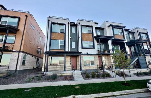 Superior House | Amazing Views Just Minutes from Boulder
