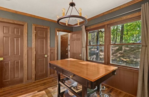 Beech Mountain Ski Chalet | Amazing Views! Welcome to The Pine Ridge Retreat!