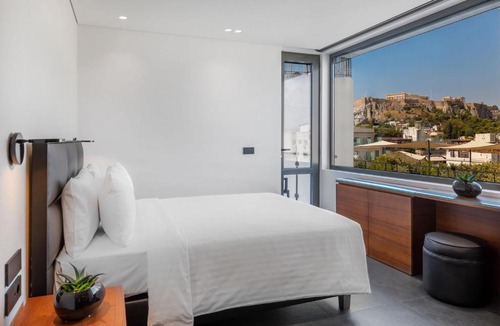 Plaka Hotel | Amazon Hotel