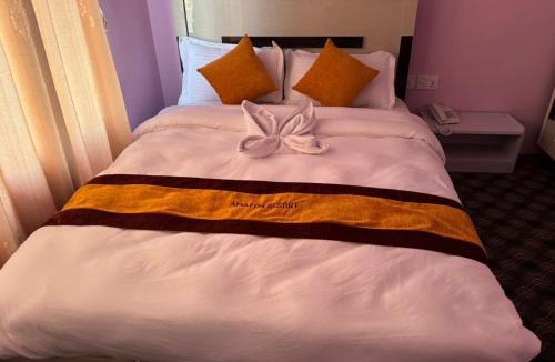 Sauraha Hotel | Amazon Resort