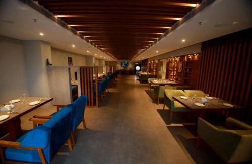 Irinjalakuda Hotel | Ambal Regency
