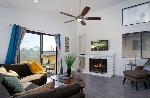 Lantern District Apartment | Amber Back · Stunning Beach Townhouse, newly remodeled