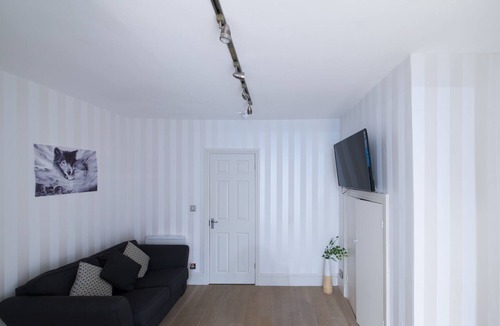 West Kensington Hotel | Amber Hotel