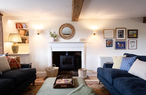 Midhurst House | Ambersham House a picturesque Grade II newly renovated country house that sleeps up to 6 guests.
