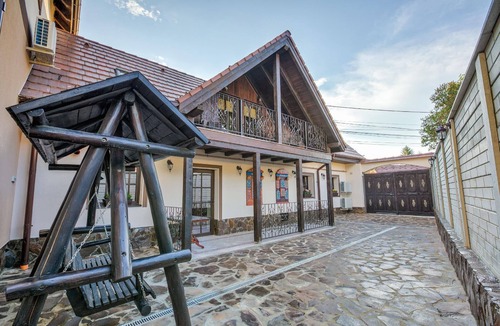 Vladeni House | Ambient Chalet