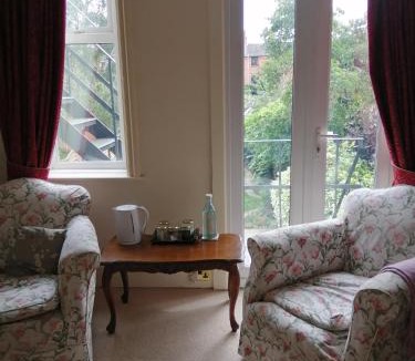 Northampton Bed & Breakfast | Ambles