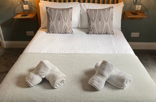 Ambleside Hotel | Ambleside Central
