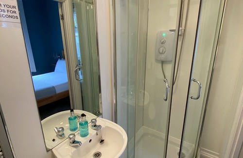 Ambleside Hotel | Ambleside Central