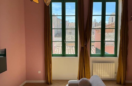 Nimes City Centre Apartment | ambre