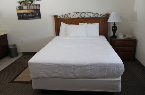 Hart Hotel | American Host Inn