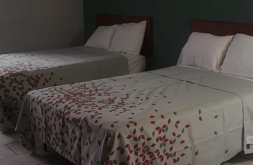 Columbus Hotel | American Value Inn