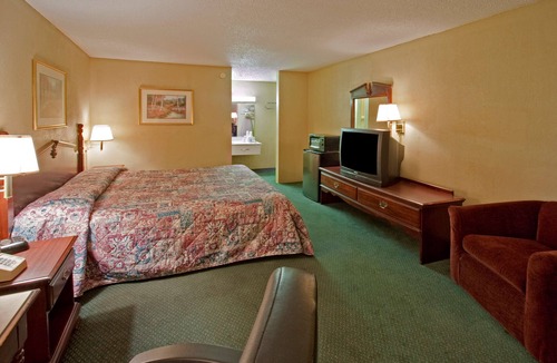 Grenada Hotel | Americas Best Value Inn Grenada