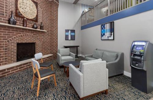 Appleton Hotel | AmericInn by Wyndham Appleton North Little Chute
