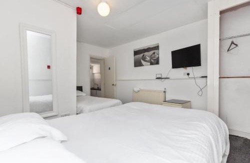 Woodberry Down House | Amhurst Hotel